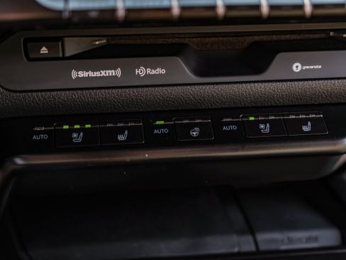 Used 2021 Lexus UX 250h w/ Premium Package image 31