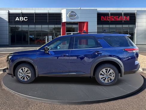 New 2026 Nissan Pathfinder SV image 8