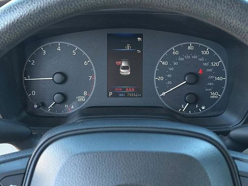Used 2023 Toyota Corolla LE image 11