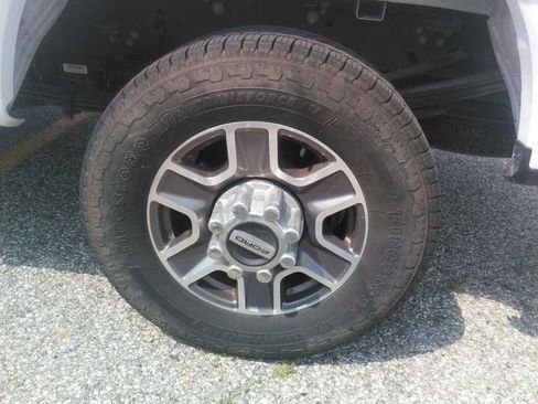 Used 2025 Ford F350 XLT AWD/4WD image 16