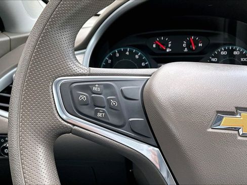 Used 2019 Chevrolet Malibu LS image 11