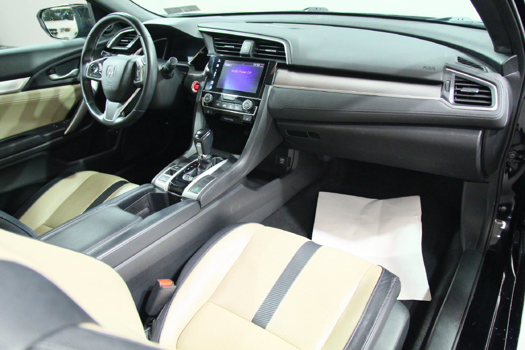 Used 2018 Honda Civic EX-L image 18