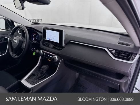 Used 2024 Toyota RAV4 LE image 26