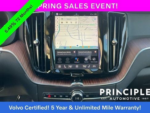 Certified 2023 Volvo XC60 B5 Plus image 19