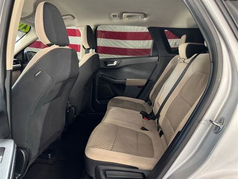 Used 2020 Ford Escape SE AWD/4WD image 11