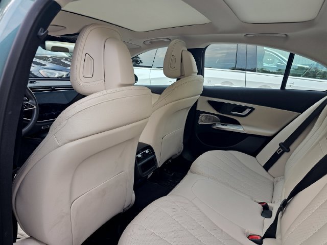 Certified 2026 Mercedes-Benz E 350 4MATIC Sedan image 10