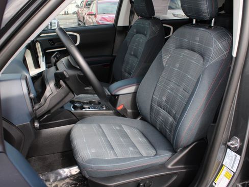 Used 2025 Ford Bronco Sport Heritage w/ Convenience Package image 17