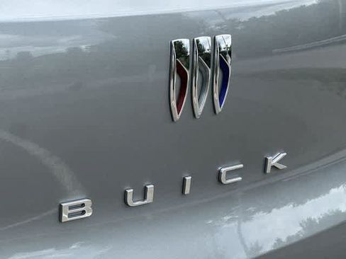 Used 2026 Buick Encore GX Avenir w/ Avenir Convenience Package AWD/4WD image 19