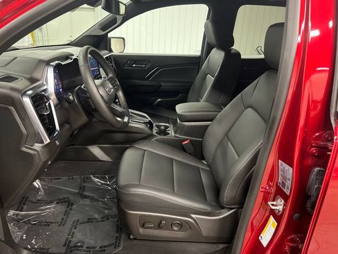 Certified 2026 GMC Canyon Elevation w/ Convenience Package AWD/4WD image 13