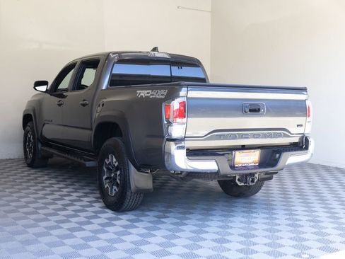 Used 2023 Toyota Tacoma TRD Off-Road w/ Black Out Package (TMS) AWD/4WD image 14