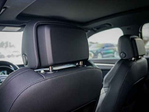 New 2025 Audi Q3 2.0T Premium image 26