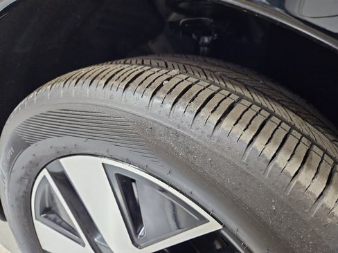 Used 2026 Hyundai Ioniq 9 SEL image 38