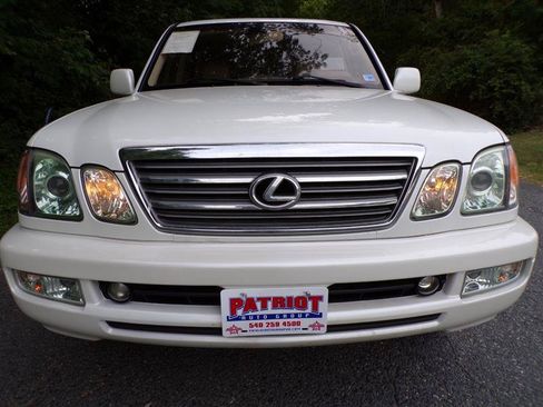 Used 2003 Lexus LX 470 4WD image 2