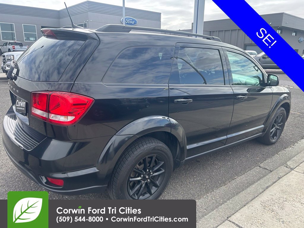 Used 2019 Dodge Journey SE w/ Premium Group FWD image 6