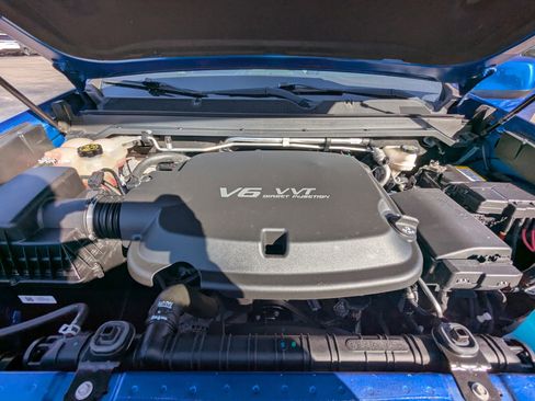 Used 2020 Chevrolet Colorado ZR2 image 28