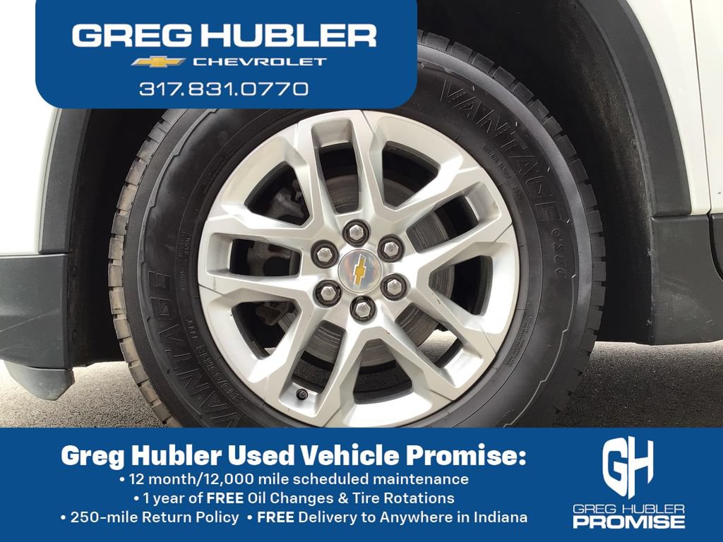 Used 2023 Chevrolet Traverse LS w/ Safety Package FWD image 19
