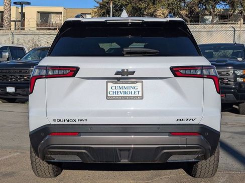 New 2026 Chevrolet Equinox ACTIV image 9
