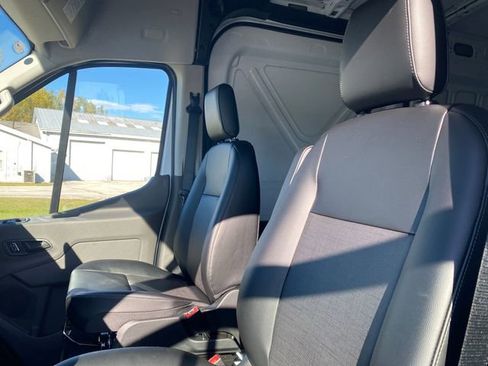 New 2026 Ford Transit 250 148 Medium Roof Extended AWD image 13