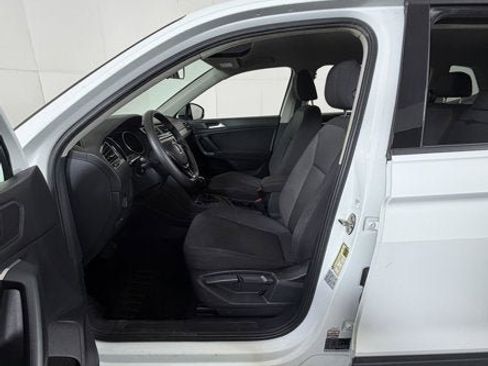 Used 2020 Volkswagen Tiguan S image 10
