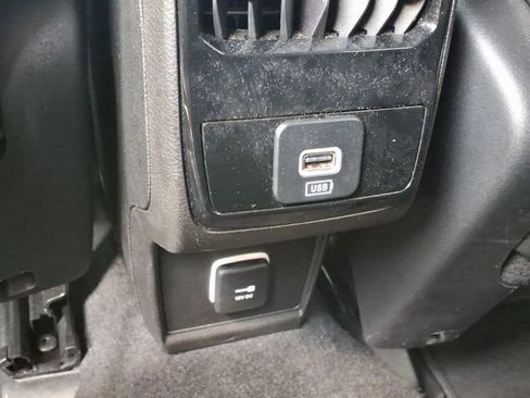 Used 2025 Jeep Compass Limited AWD/4WD image 14