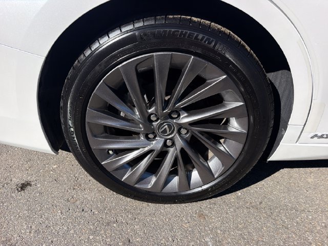 Used 2021 Lexus ES 300h Ultra Luxury w/ Accessory Package 2 FWD image 31