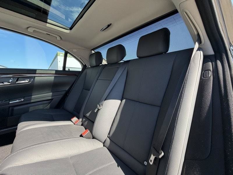 Used 2007 Mercedes-Benz S 550 image 24