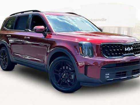 Used 2024 Kia Telluride SX X-Line AWD/4WD image 3