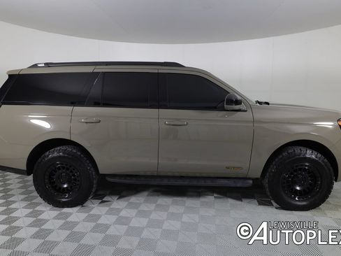 Used 2026 Ford Expedition Tremor AWD/4WD image 4