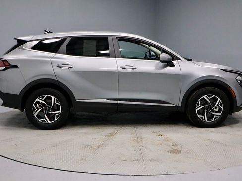 Used 2023 Kia Sportage LX image 12