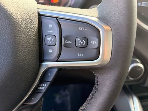 New 2026 RAM 1500 Big Horn AWD/4WD image 17