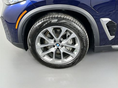 Certified 2026 BMW X5 xDrive50e image 25
