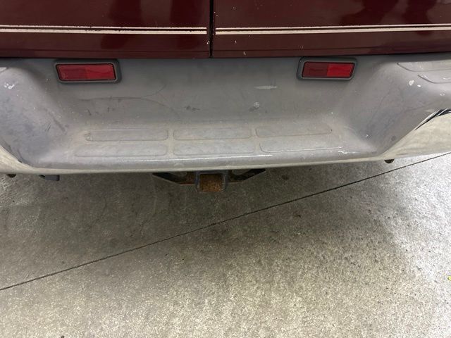 Used 1998 Chevrolet Express 1500 RWD image 8