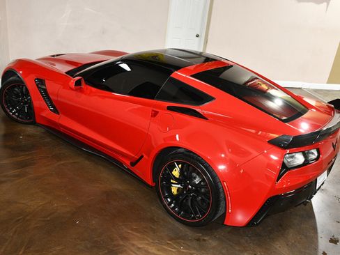 Used 2017 Chevrolet Corvette Z06 w/ Z07 Performance Package image 80