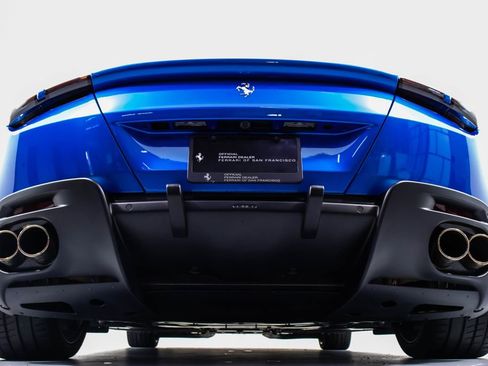 Certified 2025 Ferrari Roma Spider RWD image 23