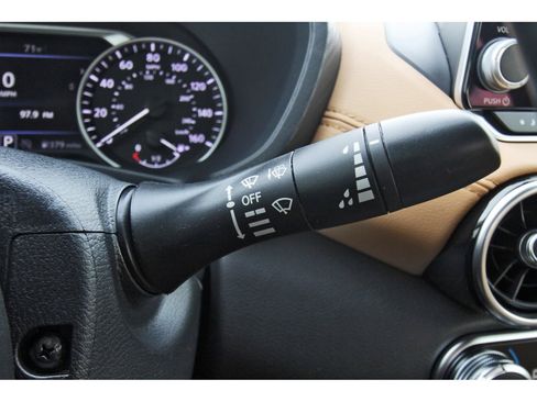 Certified 2025 Nissan Sentra SV w/ SV Premium Package image 21