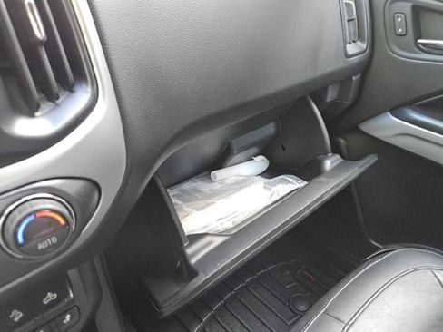 Used 2019 Chevrolet Colorado ZR2 AWD/4WD image 24