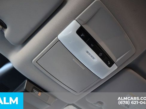 Used 2024 Nissan Rogue S image 32