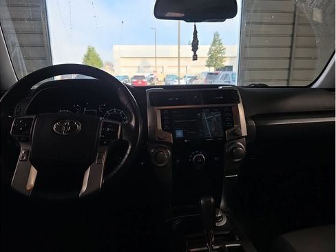 Used 2024 Toyota 4Runner SR5 Premium image 13