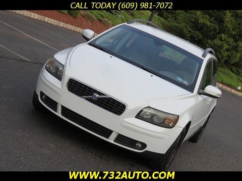 Used 2007 Volvo V50 T5 image 14