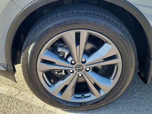 Used 2024 Nissan Murano Platinum w/ Cargo Package image 11