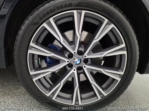 Used 2021 BMW X7 M50i AWD/4WD image 15