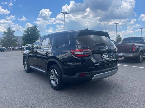 Used 2024 Honda Pilot EX-L image 5