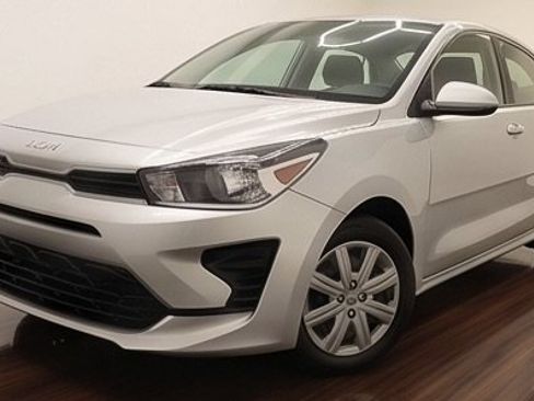 Used 2022 Kia Rio S FWD image 2