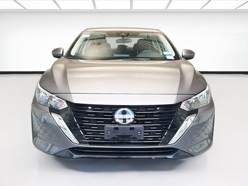 Used 2025 Nissan Sentra S FWD image 2