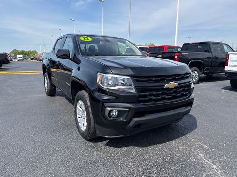 Used 2022 Chevrolet Colorado LT w/ LT Convenience Package AWD/4WD image 8