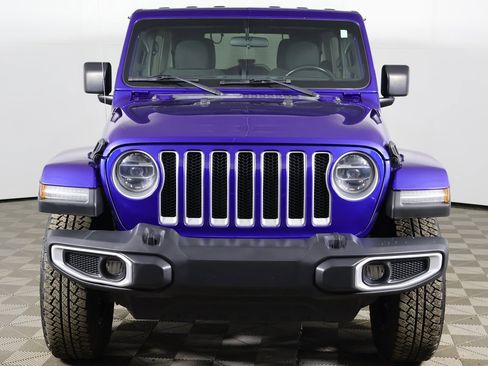 Used 2020 Jeep Wrangler Unlimited Sahara w/ LED Lighting Group image 8