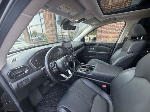 Used 2024 Honda Pilot Touring image 20
