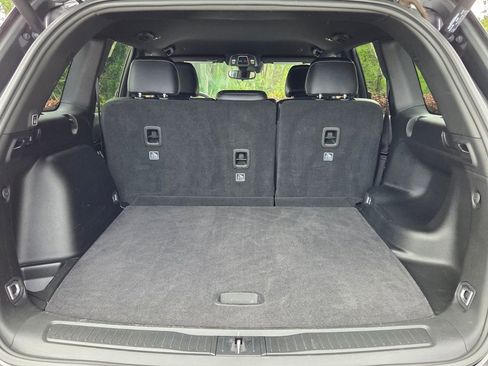 Used 2023 Jeep Grand Cherokee Altitude RWD image 13