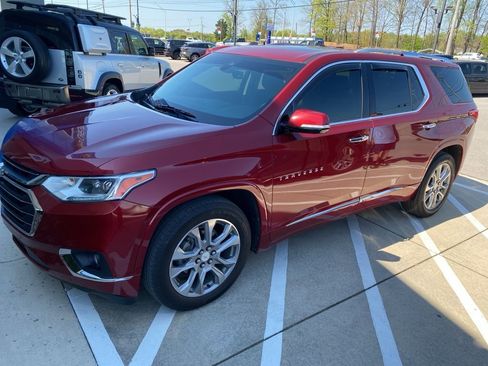 Used 2018 Chevrolet Traverse Premier image 5