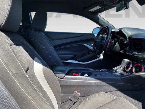 Used 2019 Chevrolet Camaro LS RWD image 9